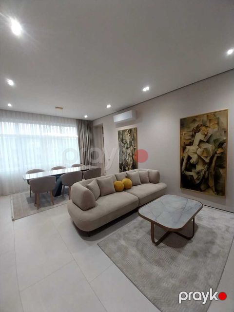 Satılır 3 otaqlı yeni tikili 108 m²