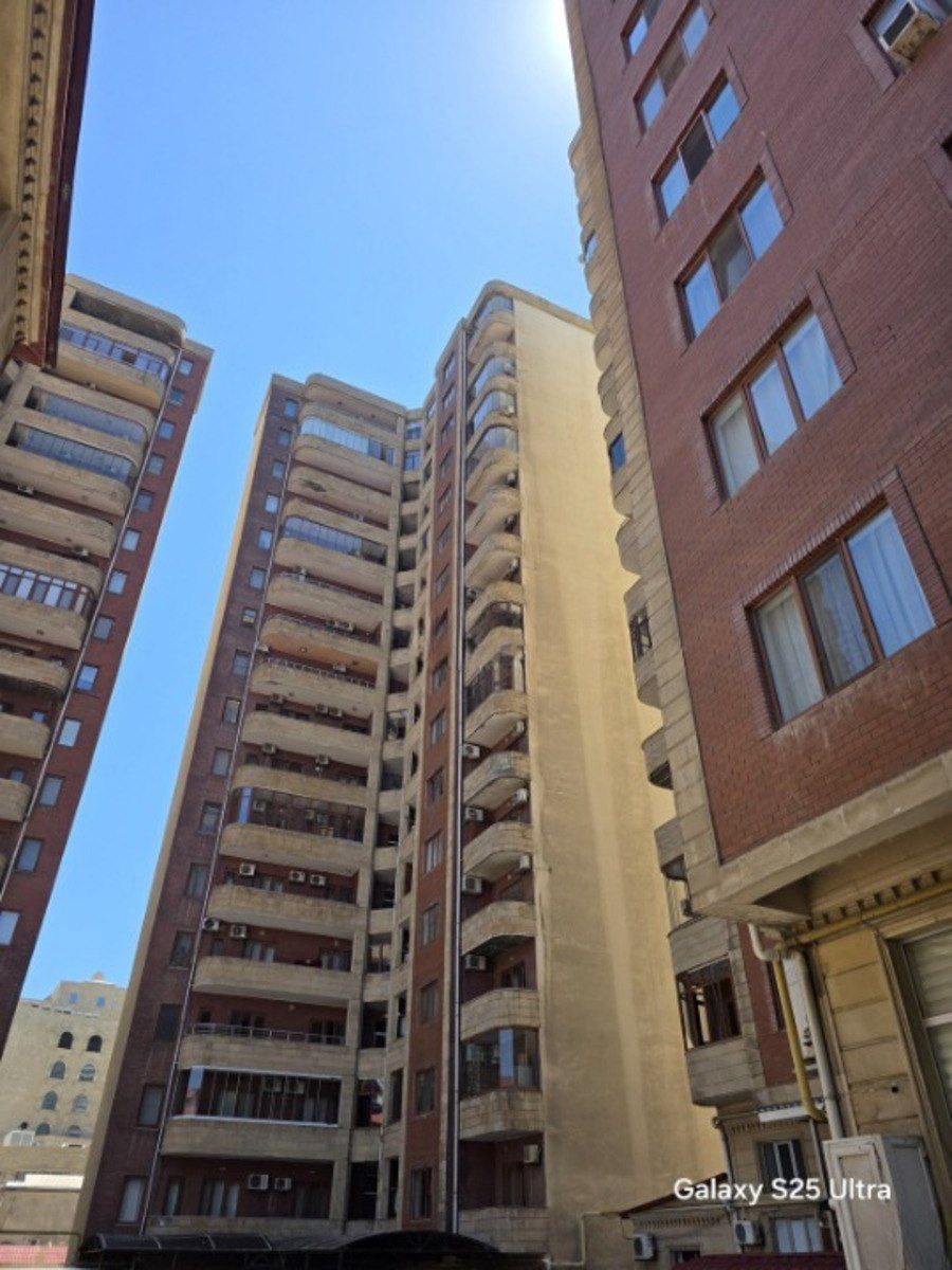 Satılır 4 otaqlı yeni tikili 156 m² — Mənzil, Bakı (7)