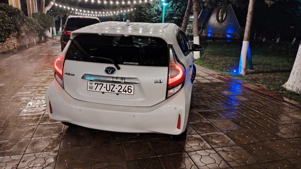 Toyota Aqua, 1.5 L, 0.87 kWh, 2018 il, 115 000 km — Avtomobillər, Bakı (5)