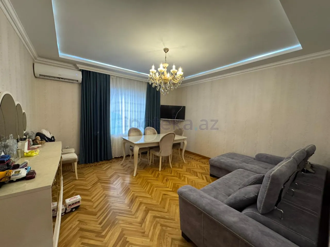Satılır: 3 Otaq, Köhnə tikili, Binəqədi r., 9-cu mkr q., 90.00 m² — Bakı