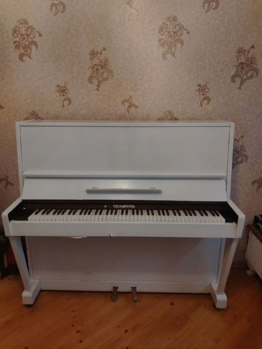 Pianino əla vəziyyətdədir,üzü vinillənib.Dilləri hər biri — Şəxsi əşyalar, Bakı (2)