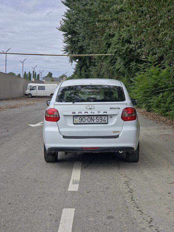 Lada (VAZ) Granta, 1.6 L, 2015 il, 200 100 km — Avtomobillər, Qusar (8)