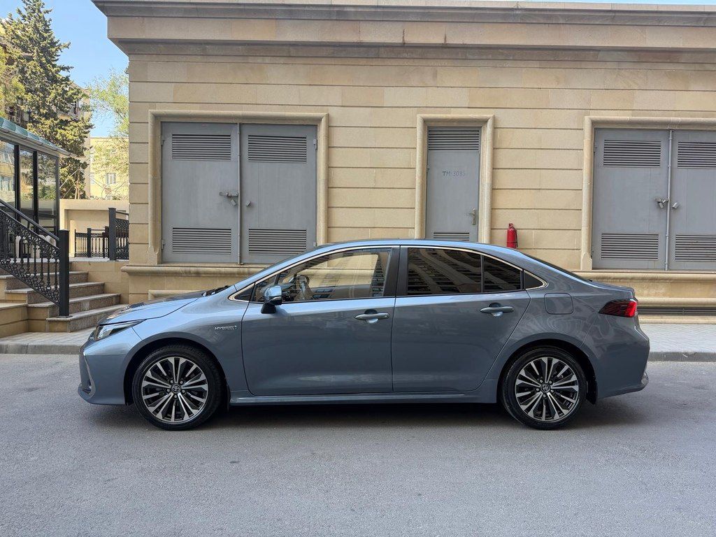 Toyota Corolla, 1.8 L, 0.85 kWh, 2024 il, 34 000 km — Avtomobillər, Bakı (4)