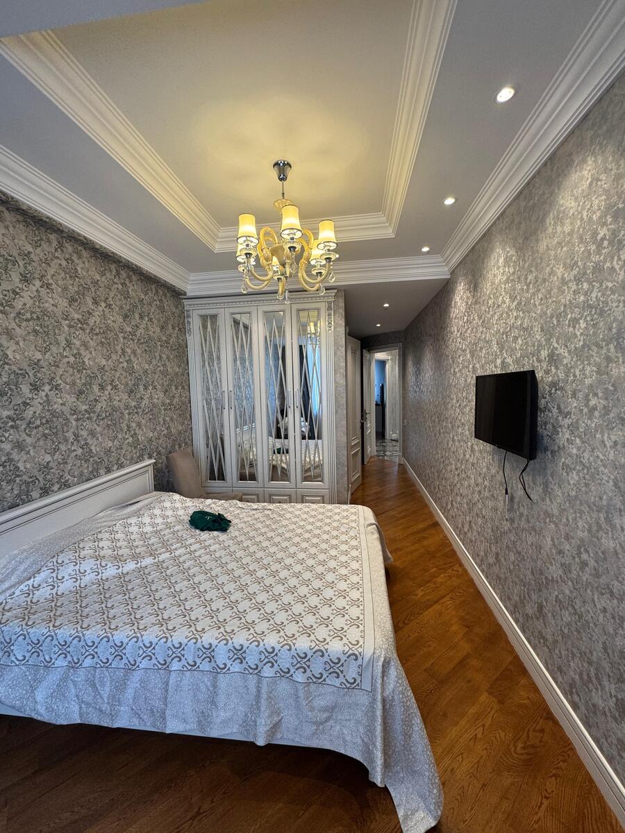 İcarəyə verilir 3 otaqlı yeni tikili 140 m² — Mənzil, Bakı (11)