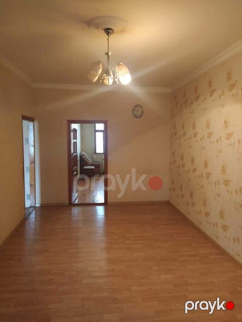 2-otaqlı mənzil kirayə verilir, Bakıxanov qəs., 60 m²