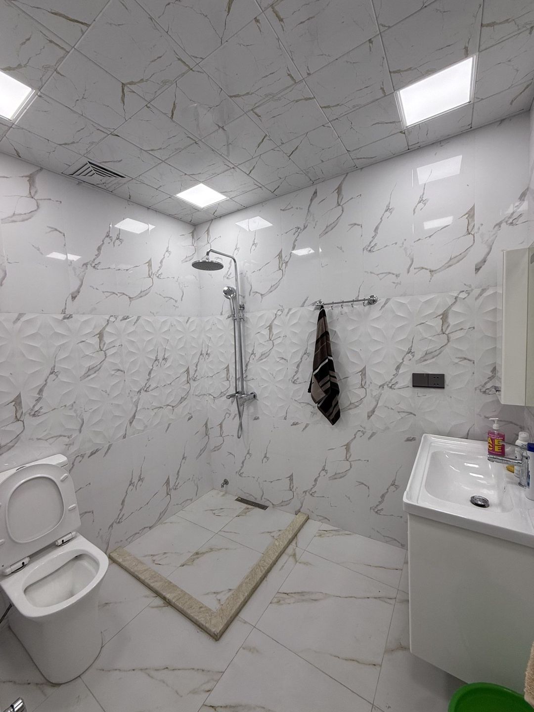 İcarəyə verilir 2 otaqlı yeni tikili 60 m² — Mənzil, Bakı (9)