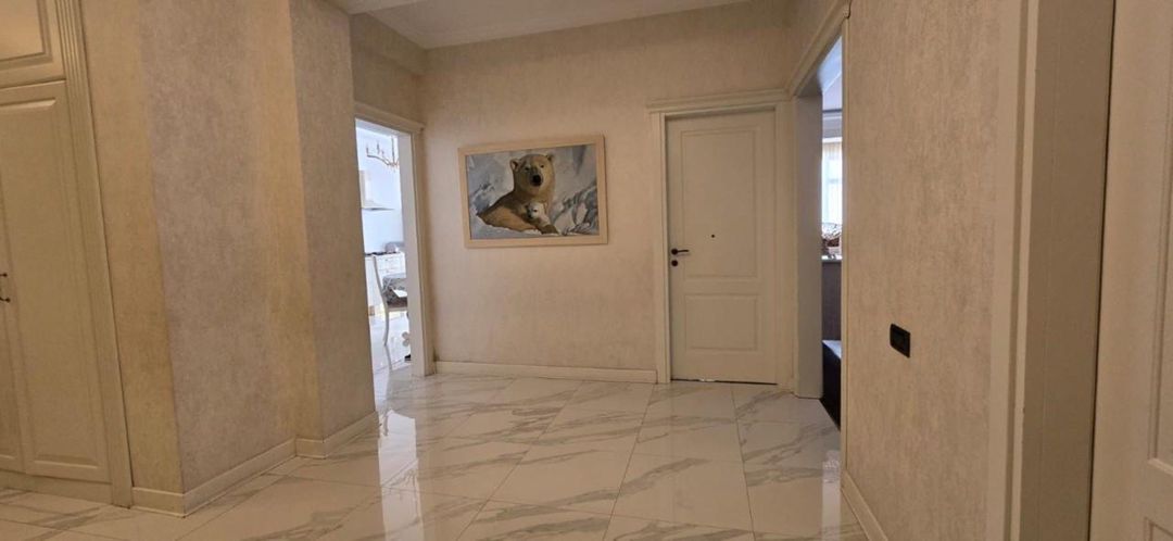 İcarəyə verilir 3 otaqlı yeni tikili 137 m² — Mənzil, Bakı (2)