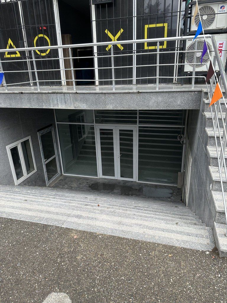 İcarəyə verilir obyekt 1198 m² — Əmlak, Bakı (8)