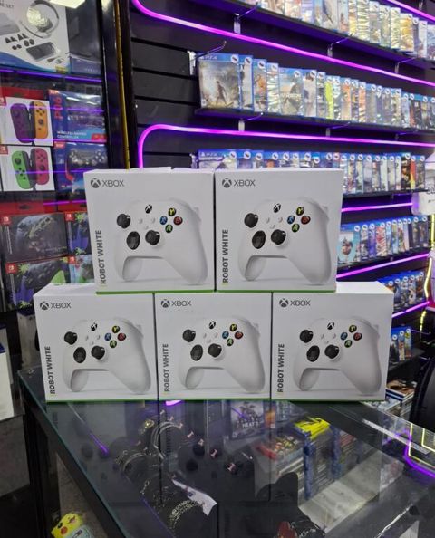 Xbox Wireless Controller White — Bakı