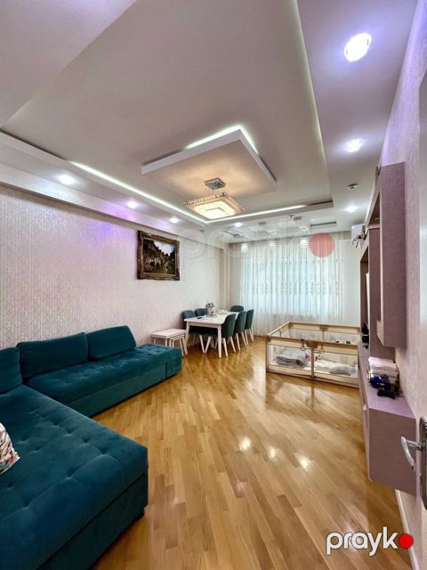 Satılır 3 otaqlı yeni tikili 100 m²