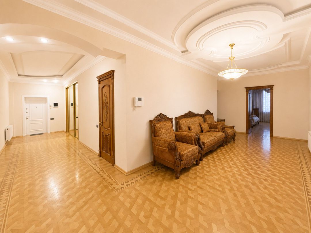Satılır 4 otaqlı yeni tikili 220 m² — Mənzil, Bakı (7)