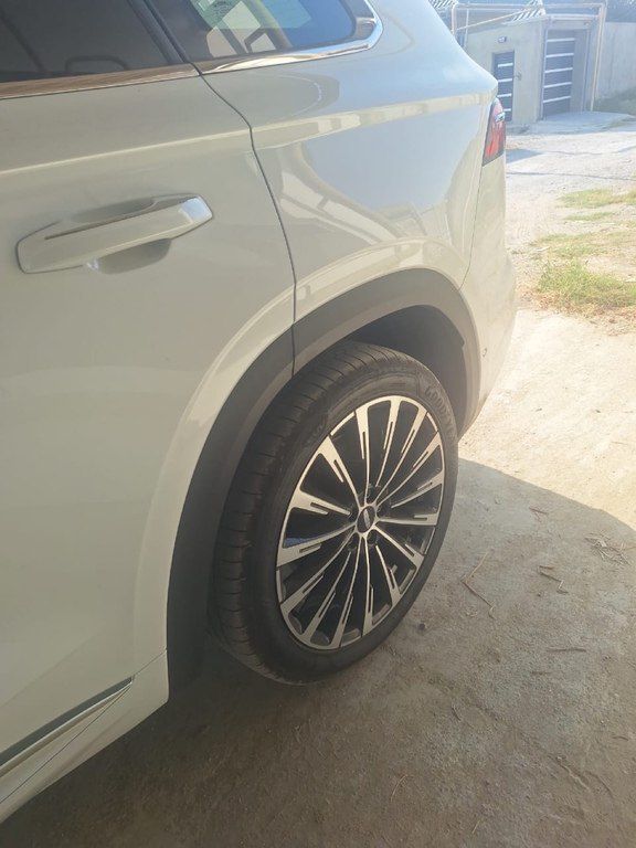 Geely Monjaro, 1.5 L, 1.64 kWh, 2025 il, 18 000 km — Avtomobillər, Bakı (2)