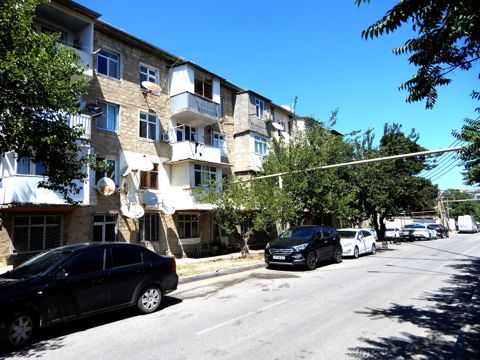 Satılır 3 otaqlı köhnə tikili 65 m² — Bakı