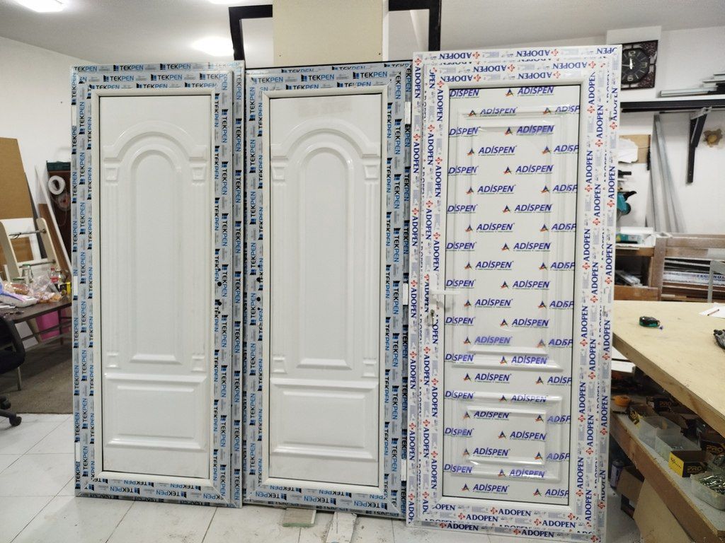 Plastik qapı və pəncərələr — Təmir və inşaat, Bakı