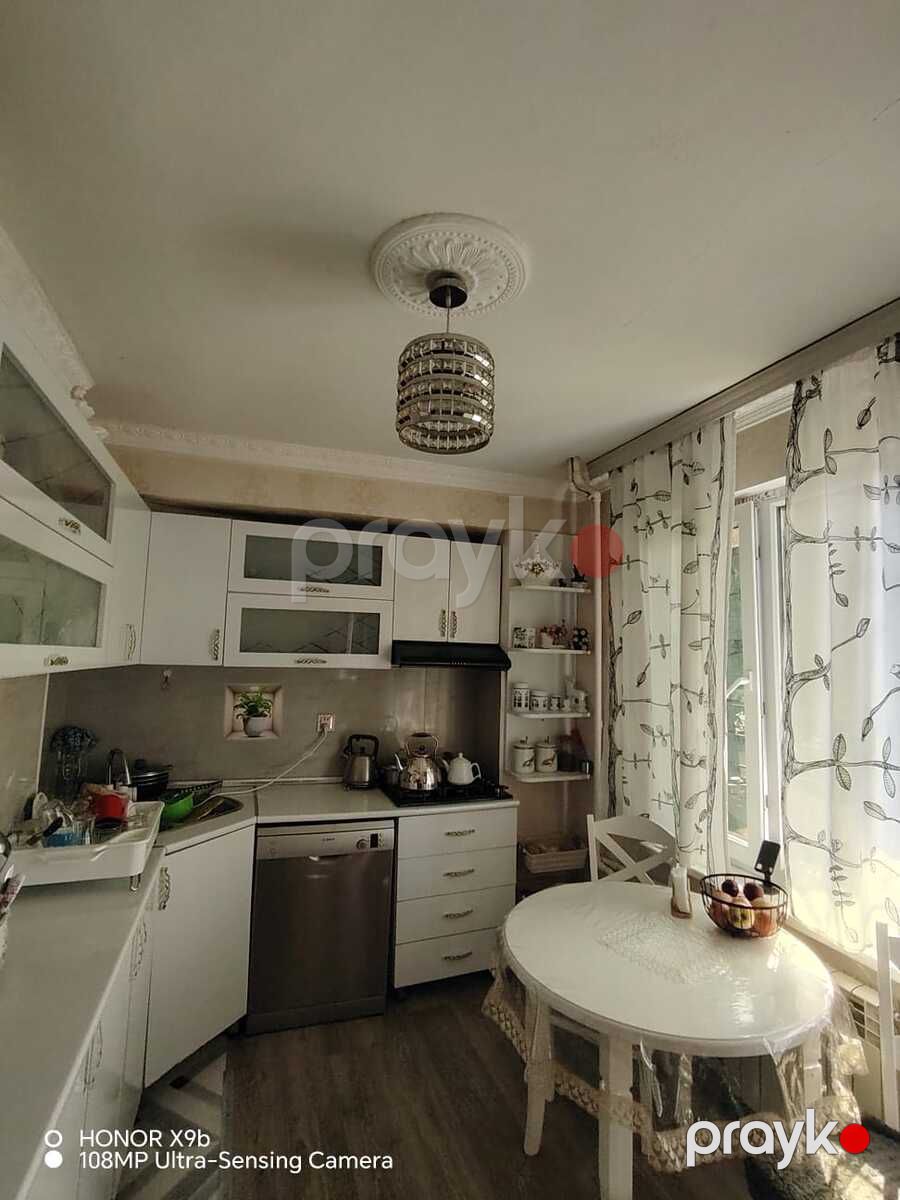 Satılır 2 otaqlı köhnə tikili 65 m² — Mənzil, Bakı (6)