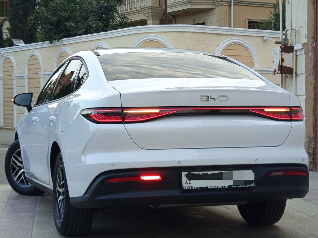 BYD Seal 05, 1.5 L, 15.87 kWh, 2025 il, 7 000 km — Avtomobillər, Bakı (11)