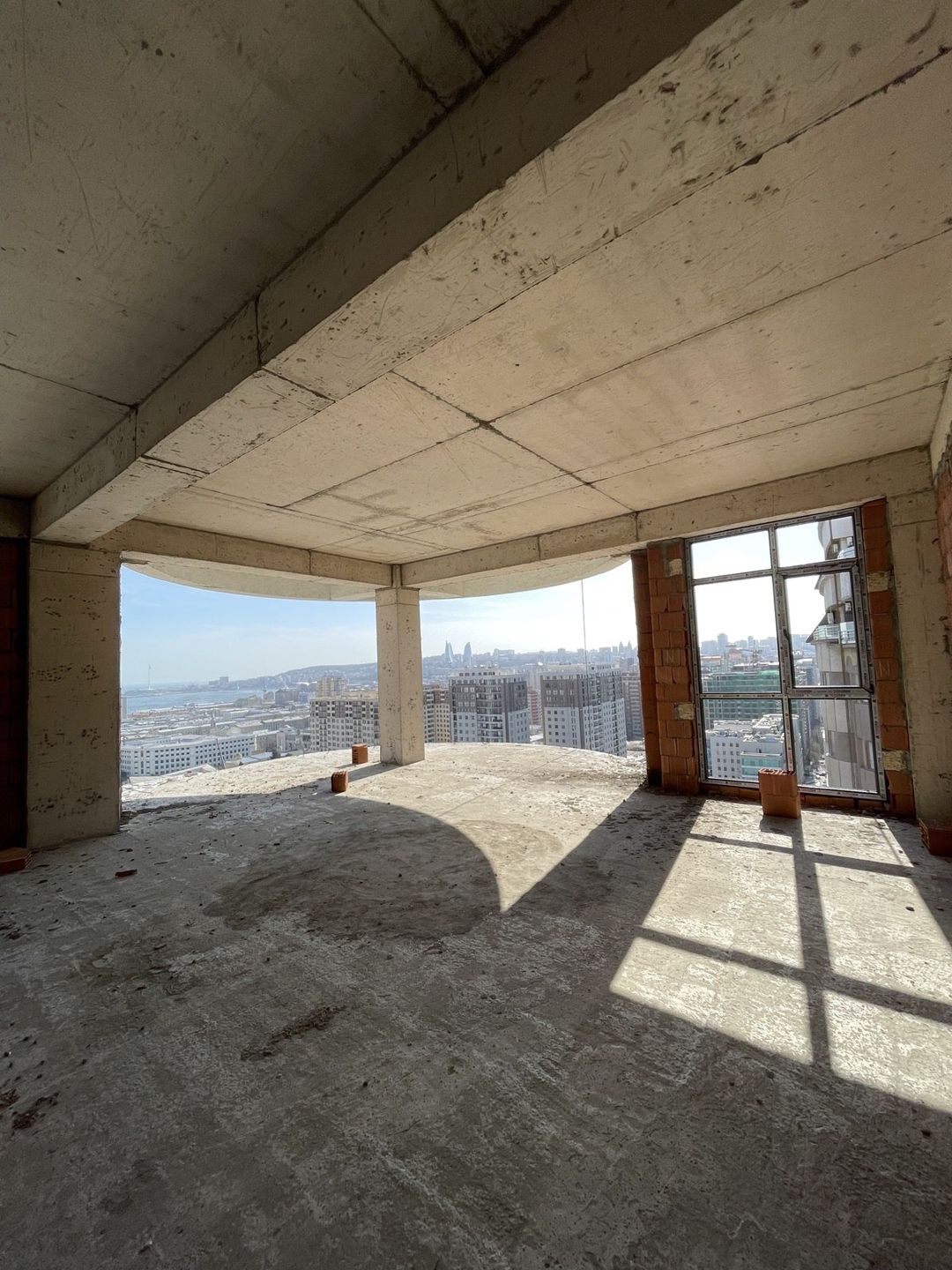 Satılır 4 otaqlı yeni tikili 187 m² — Mənzil, Bakı (2)