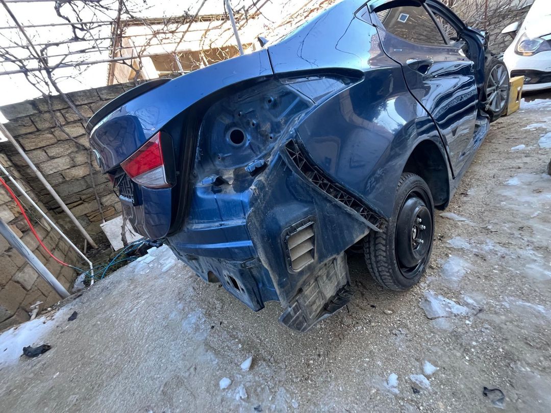 Kia, Hyundai oynaqlı birləşməsi — Ehtiyat hissələri və aksesuarlar, Bakı (2)