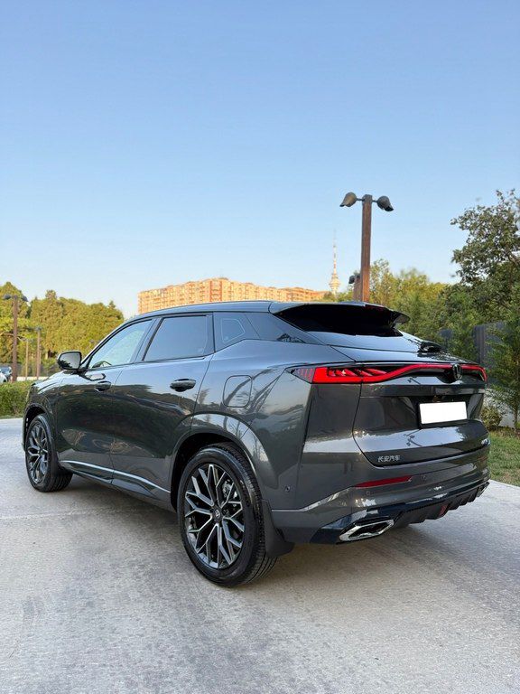 Changan Uni-Z, 1.5 L, 18.4 kWh, 2024 il, 4 500 km — Avtomobillər, Bakı (4)