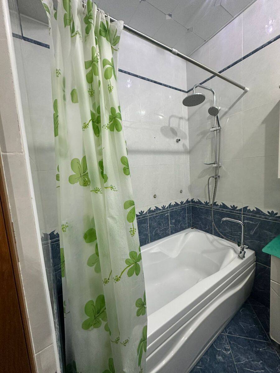 İcarəyə verilir 3 otaqlı yeni tikili 140 m² — Mənzil, Bakı (12)