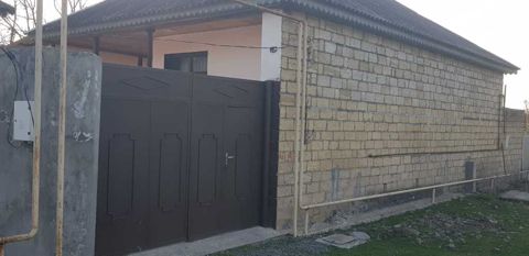 Həyət evi, İsmayıllı r — İsmayıllı