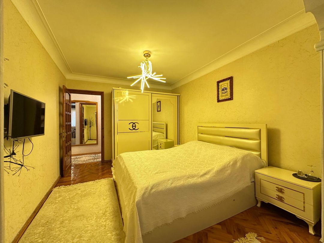 Satılır 3 otaqlı köhnə tikili 90 m² — Mənzil, Bakı (11)
