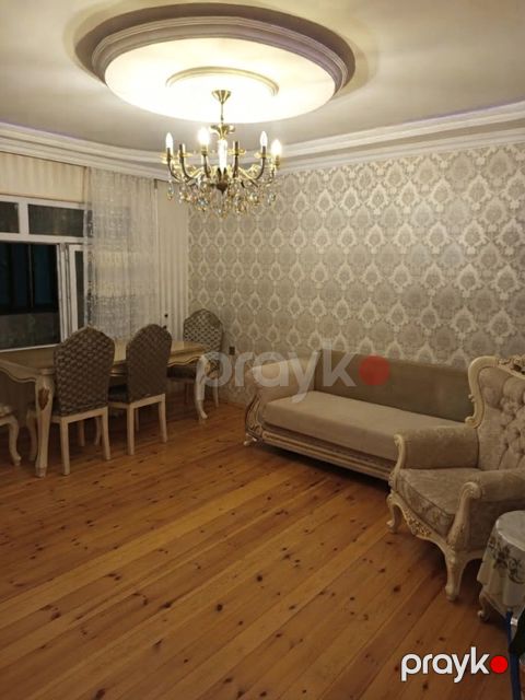 Satılır 2 otaqlı köhnə tikili 56 m²