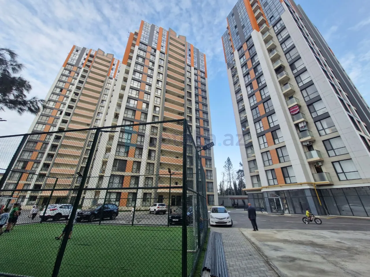 Satılır: 4 Otaq, Yeni tikili, Nəsimi r., 2-ci mkr q., 120.00 m² — Azad