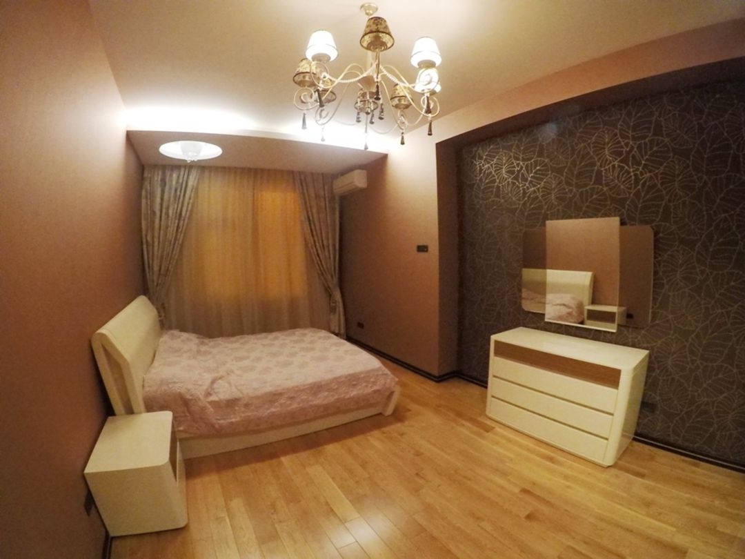 İcarəyə verilir 3 otaqlı yeni tikili 166 m² — Mənzil, Bakı (7)