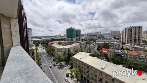 Satılır 2 otaqlı yeni tikili 170 m² — Bakı