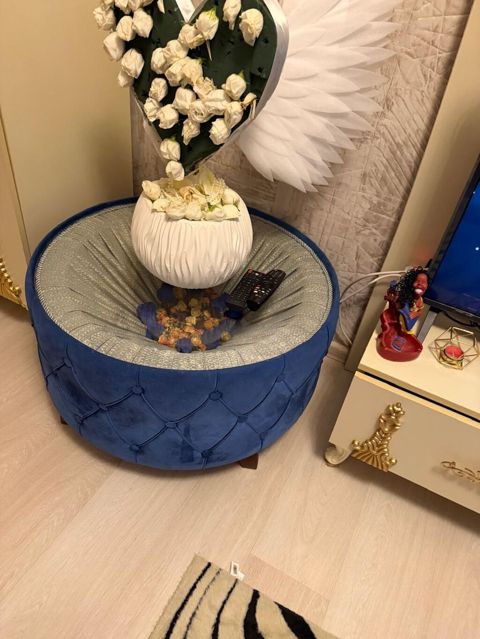 Mavi rəngli yumşaq dəst – divan və puff - Material: welür/velvet — Bərdə