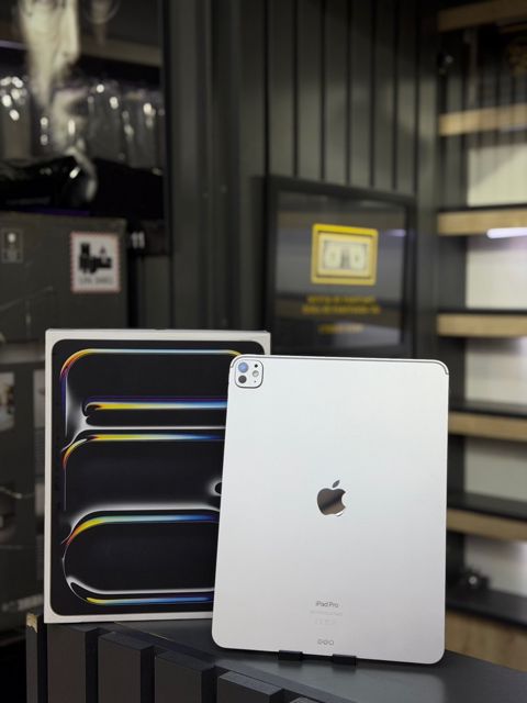 Planşet Apple İPad Pro 13 M4 512 GB — Bakı