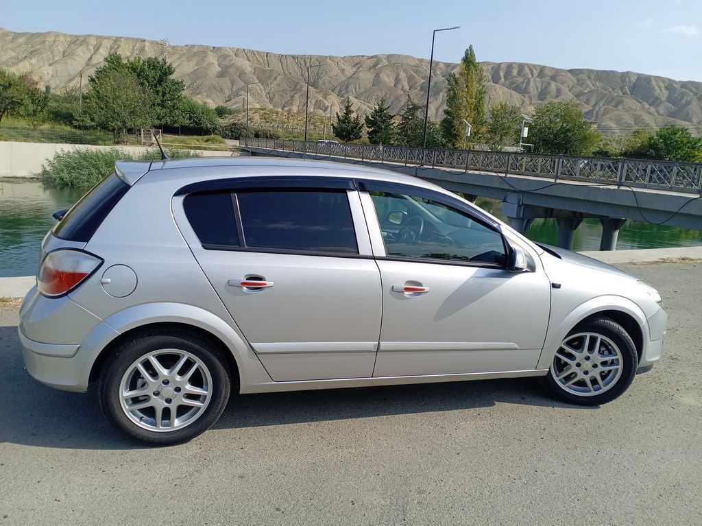 Opel Astra, 1.4 L, 2005 il, 278 381 km — Avtomobillər, Mingəçevir (9)