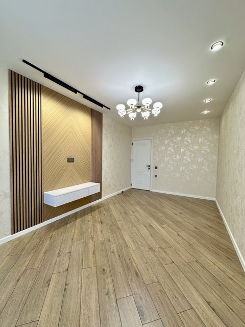 Satılır 3 otaqlı köhnə tikili 65 m² — Bakı