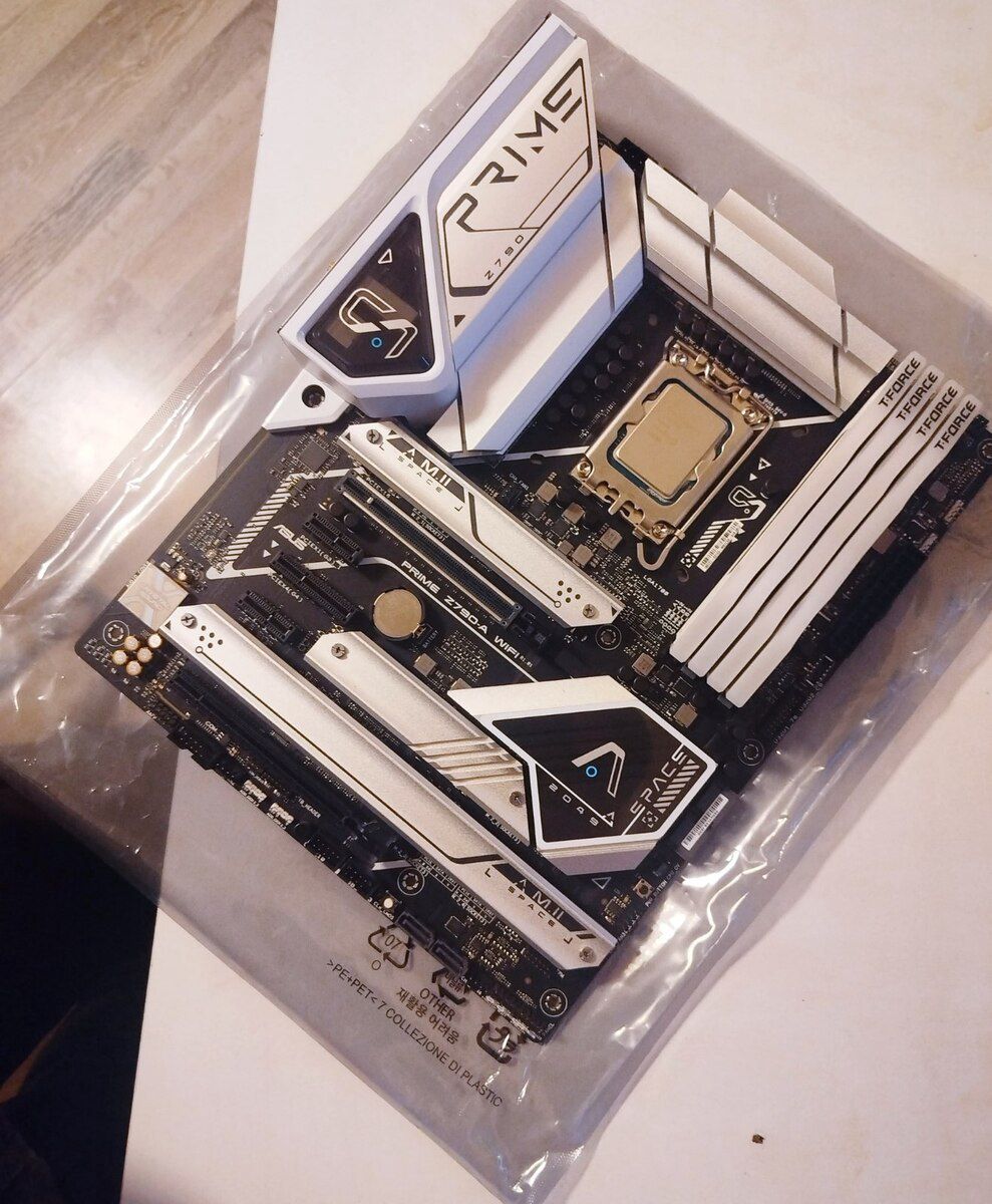 I7-14700K, Z790, 1TB, 64GB DDR5, 5070 Ti Combo — Masaüstü kompüterlər, Bakı (4)