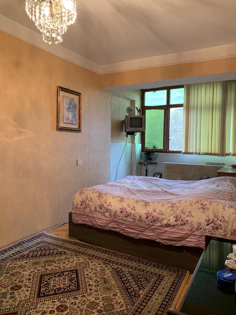 Satılır 3 otaqlı köhnə tikili 80 m² — Mənzil, Bakı (2)