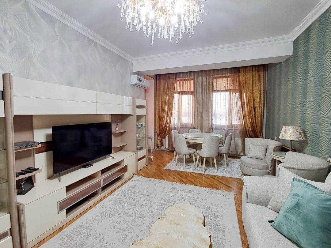 2-otaqlı yeni tikili, Ziya Bünyadov pr., 70 m² — Mənzil, Bakı (2)