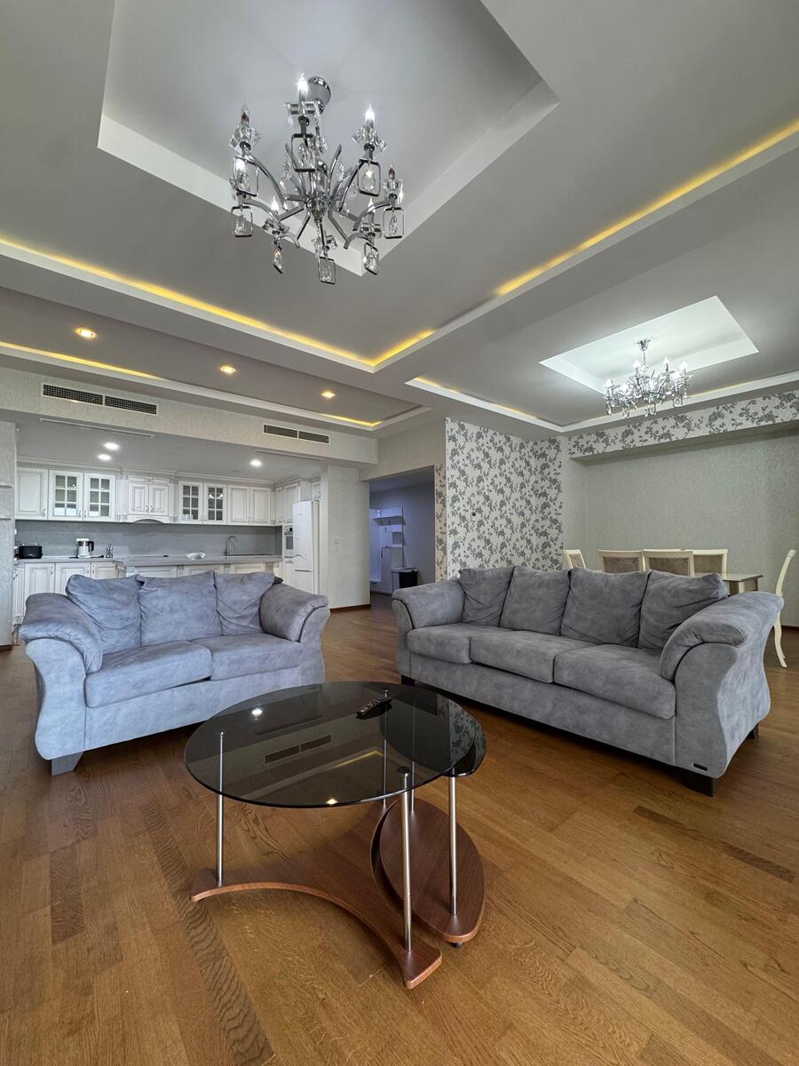 İcarəyə verilir 3 otaqlı yeni tikili 170 m² — Mənzil, Bakı (5)