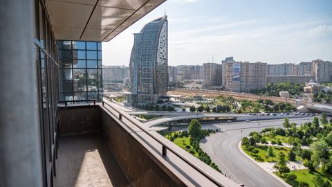 Satılır 2 otaqlı yeni tikili 66 m² — Bakı