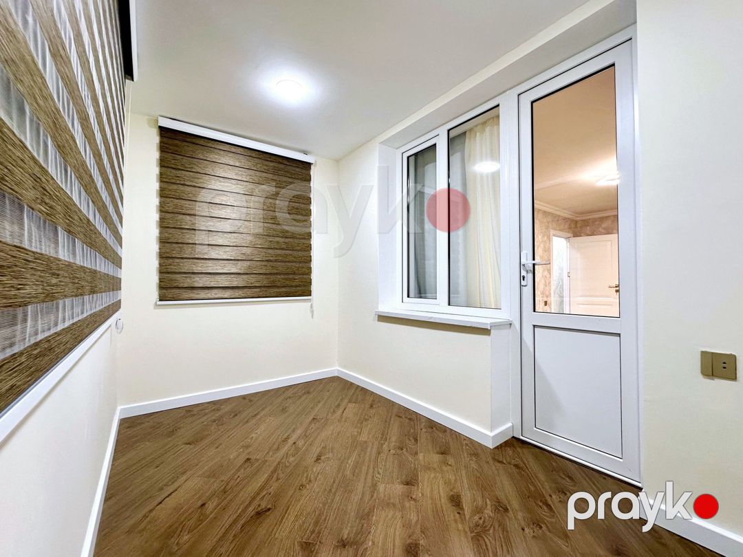 Satılır 2 otaqlı köhnə tikili 65 m² — Mənzil, Bakı (6)