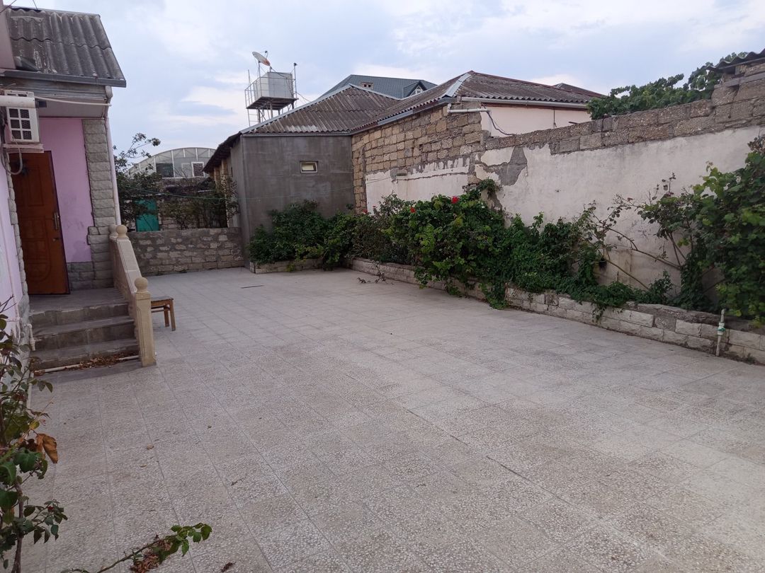İcarəyə verilir 4 otaqlı həyət evi/bağ evi 120 m² — Ev, villa, Bakı