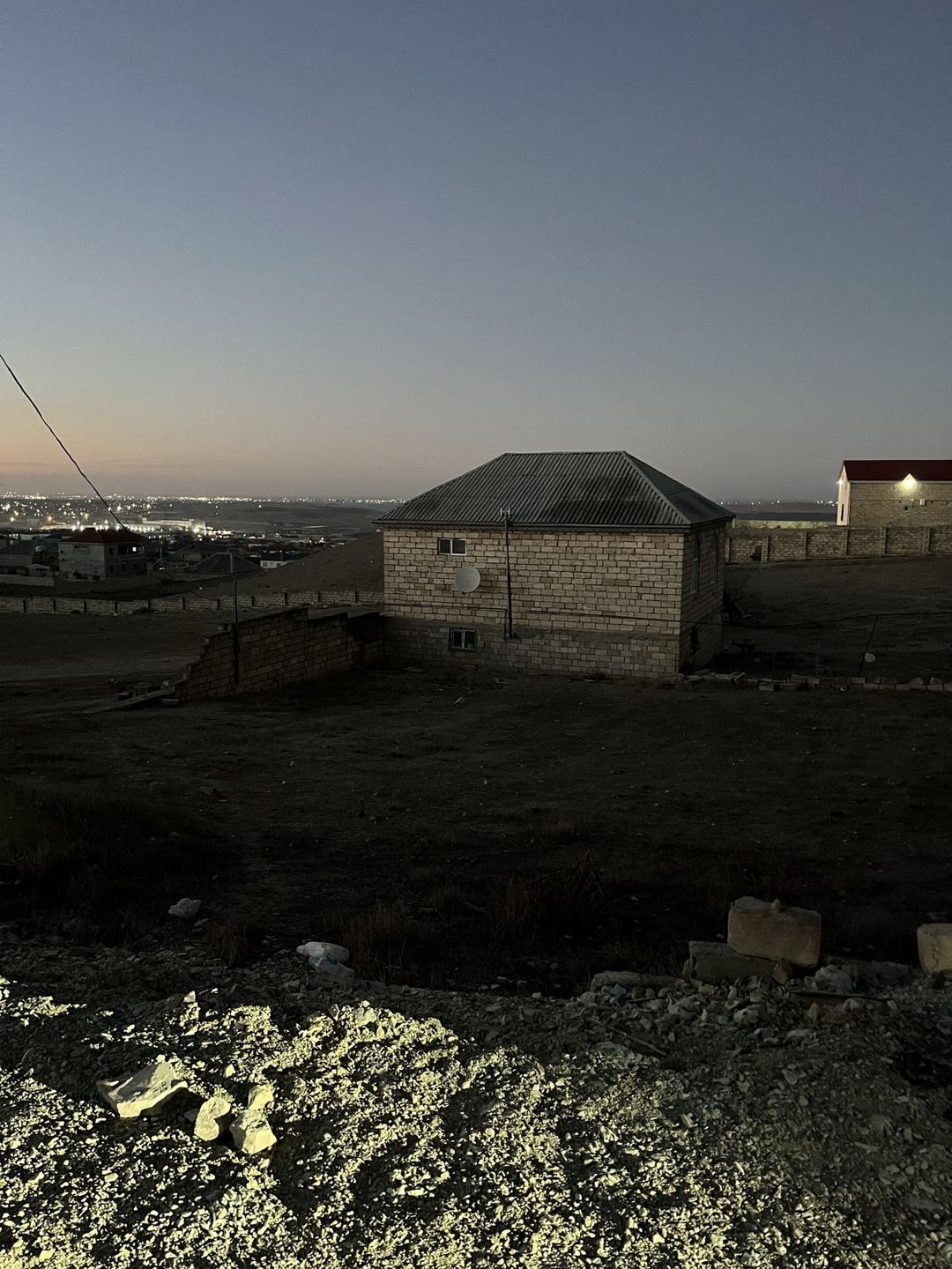 4 sot torpaq sahəsi, At yalı qəs — Torpaq, Bakı (3)