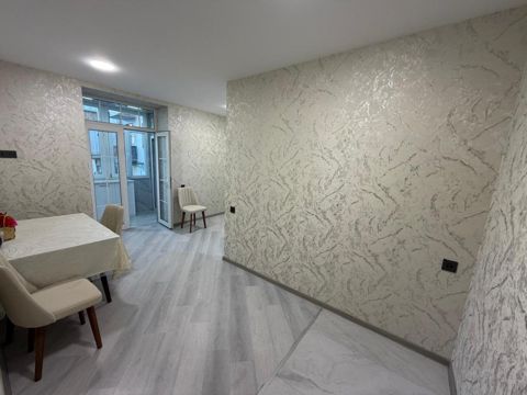 Satılır 2 otaqlı köhnə tikili 30 m² — Bakı