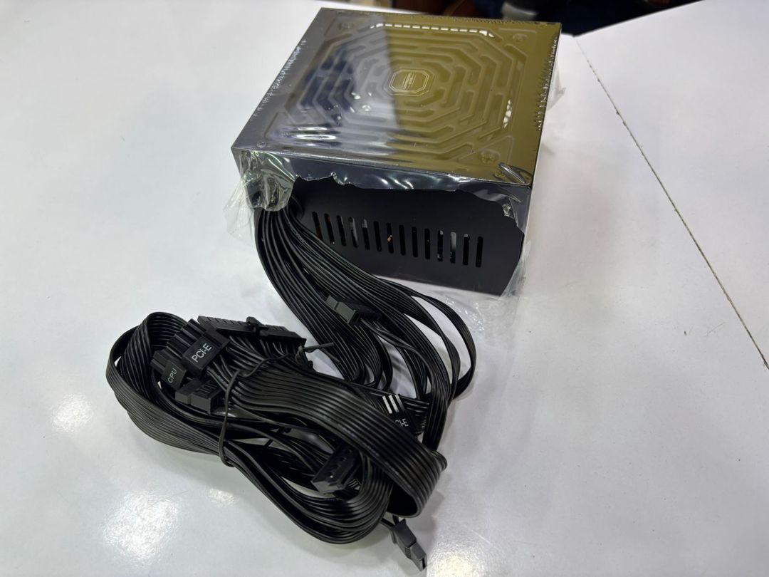 Qida bloku "LovingCool LC-G650 650 Watt 80+" — Elektronika, Bakı (2)