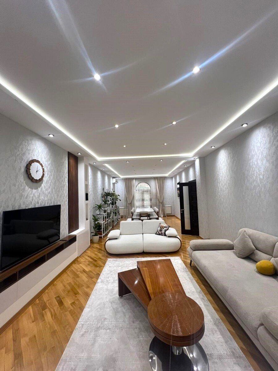 Satılır 9 otaqlı həyət evi/bağ evi 600 m² — Ev, villa, Bakı (7)