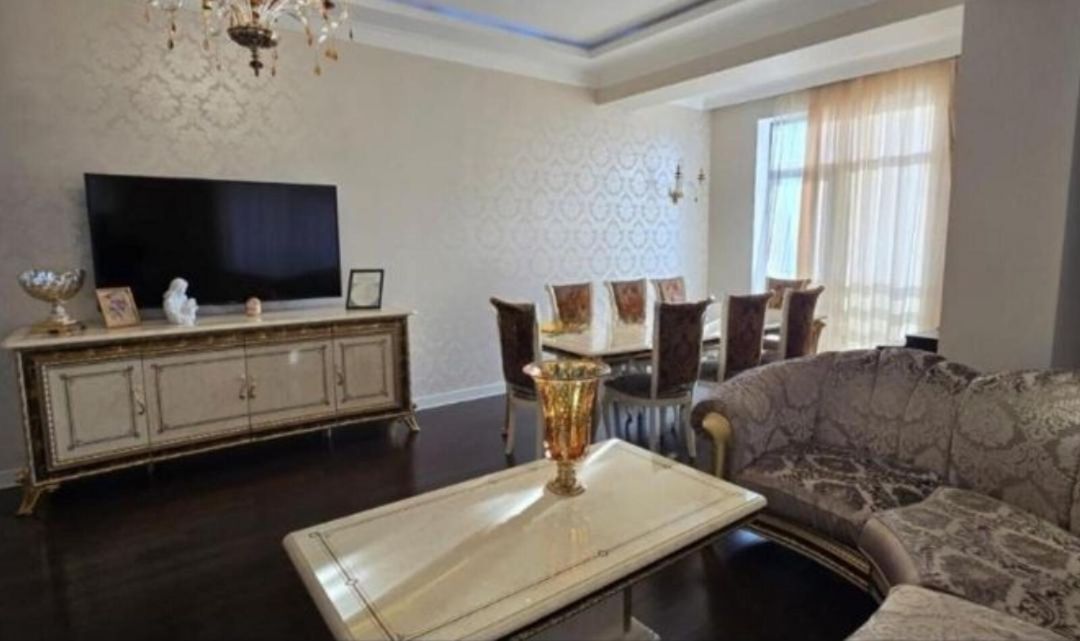 İcarəyə verilir 3 otaqlı yeni tikili 137 m² — Mənzil, Bakı (7)