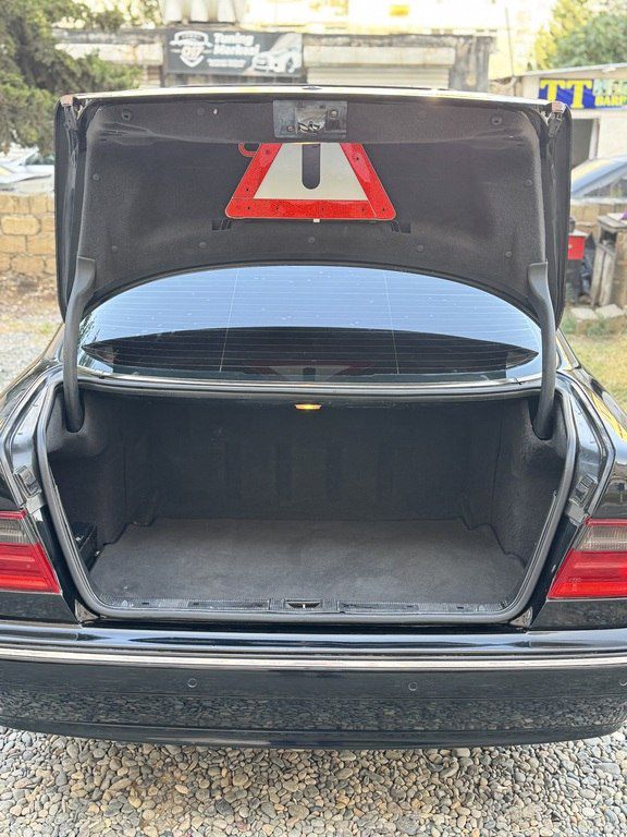 Mercedes E 280, 2.8 L, 2001 il, 230 121 km — Avtomobillər, Bakı (9)