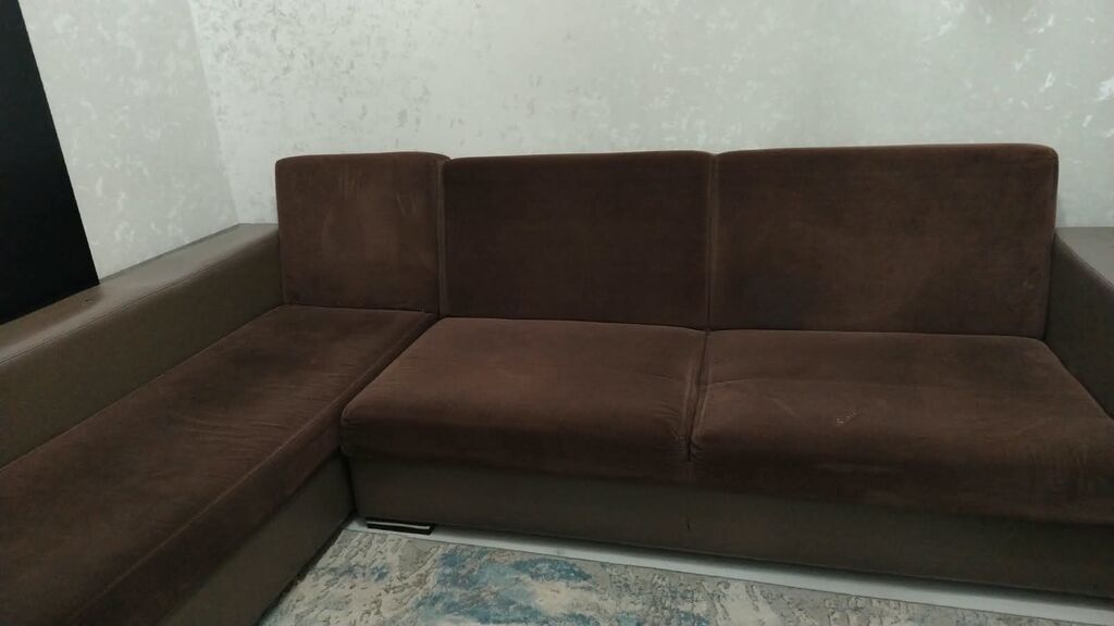 Künc Divan Satılır 120m heç bir problemi yoxdur bircə — Divanlər, Mehdiabad