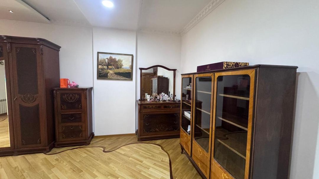 İcarəyə verilir 3 otaqlı yeni tikili 160 m² — Mənzil, Bakı (11)
