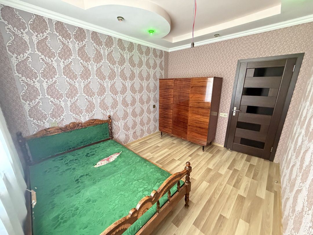 Satılır 2 otaqlı köhnə tikili 60 m² — Mənzil, Bakı (7)